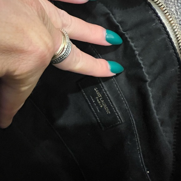 Saint Laurent Lou Camera Bag - Picture 6 of 11